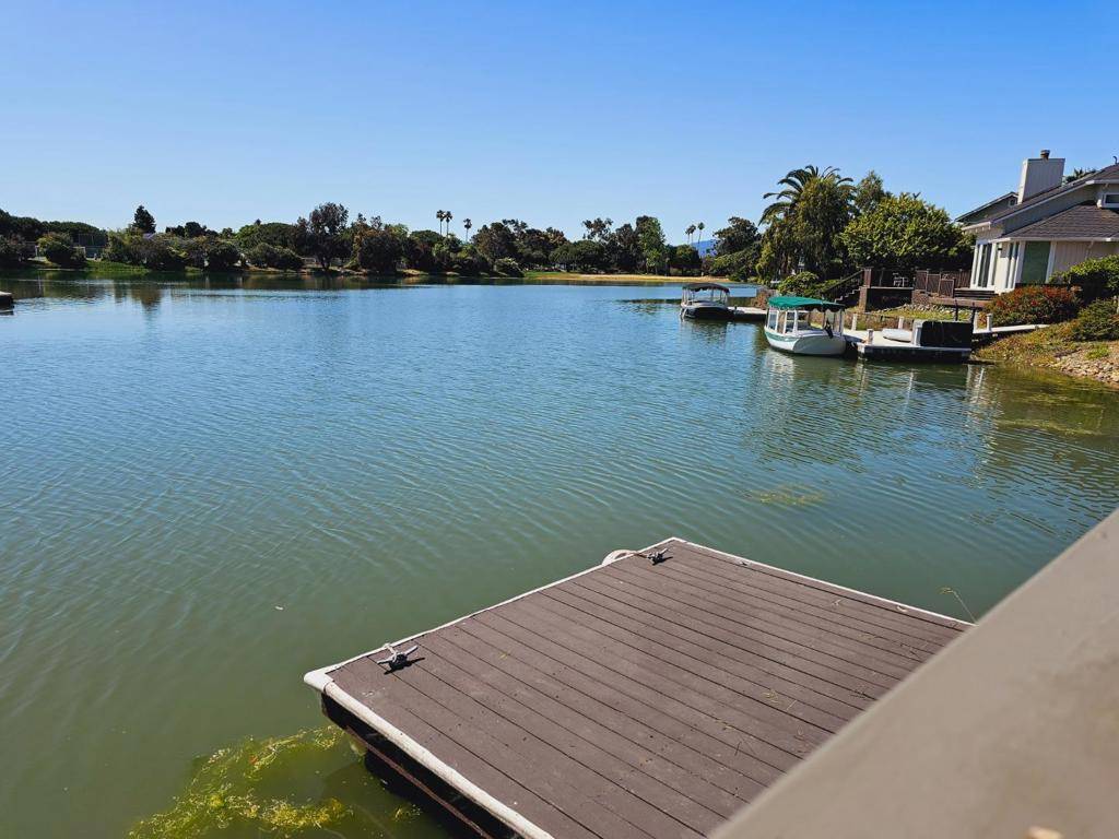 Redwood City, CA 94065,572 Marlin CT
