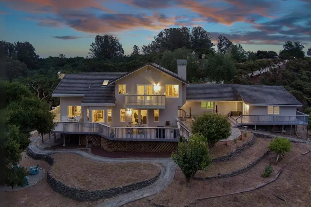 Royal Oaks, CA 95076,1650 Andreas Estates PL
