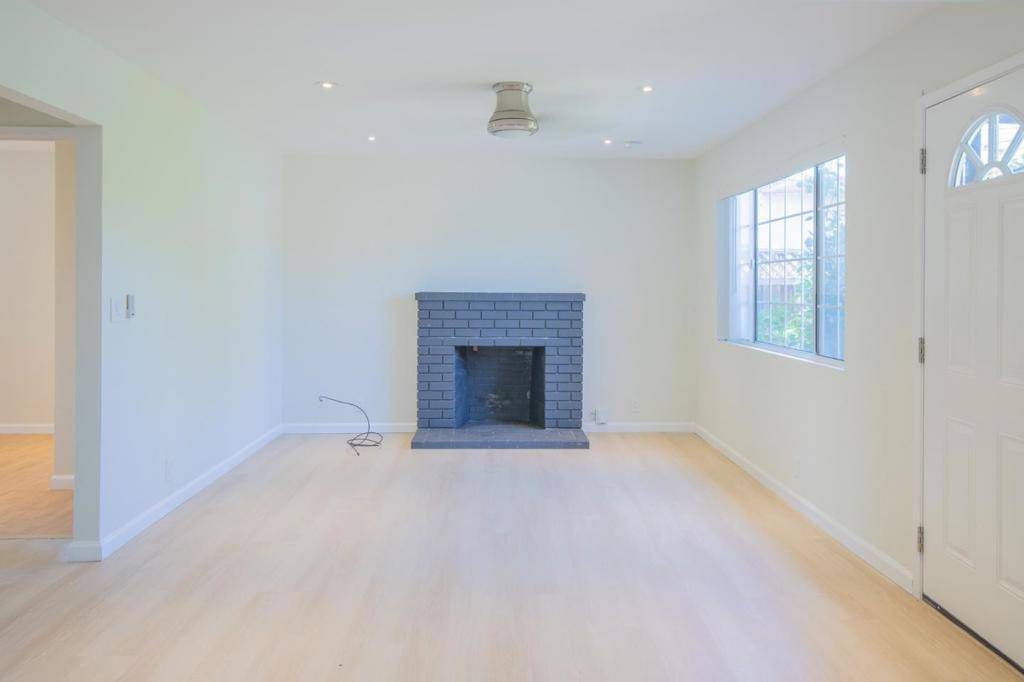 Union City, CA 94587,33613 14th ST