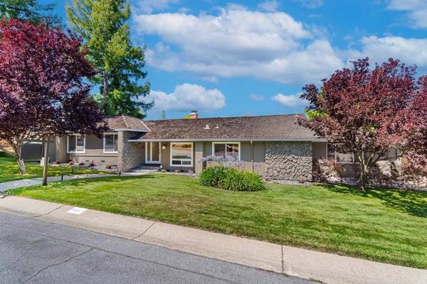 1405 Cedar PL, Los Altos, CA 94024