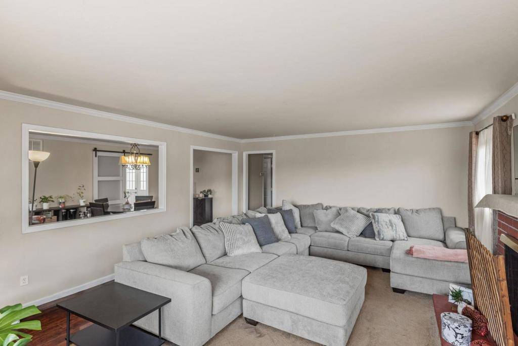 Marina, CA 93933,3248 Fitzgerald CIR
