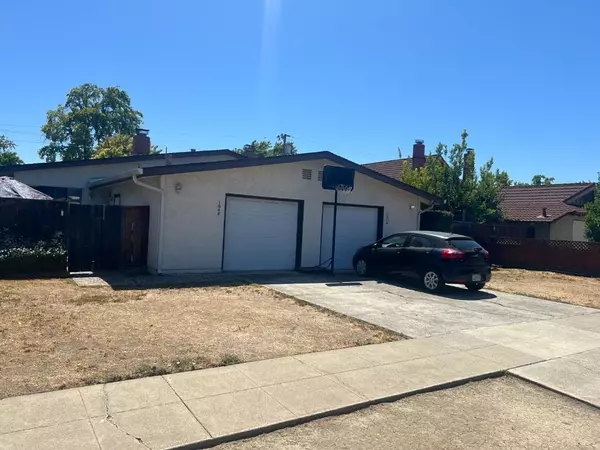 San Jose, CA 95117,1044 Nottingham PL