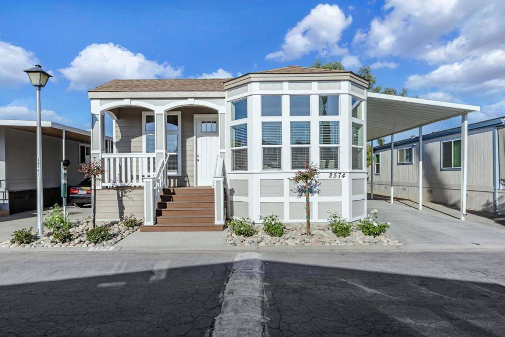 San Jose, CA 95148,2574 Whispering Hills CIR