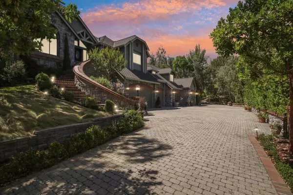 Morgan Hill, CA 95037,18615 Castle Lake DR
