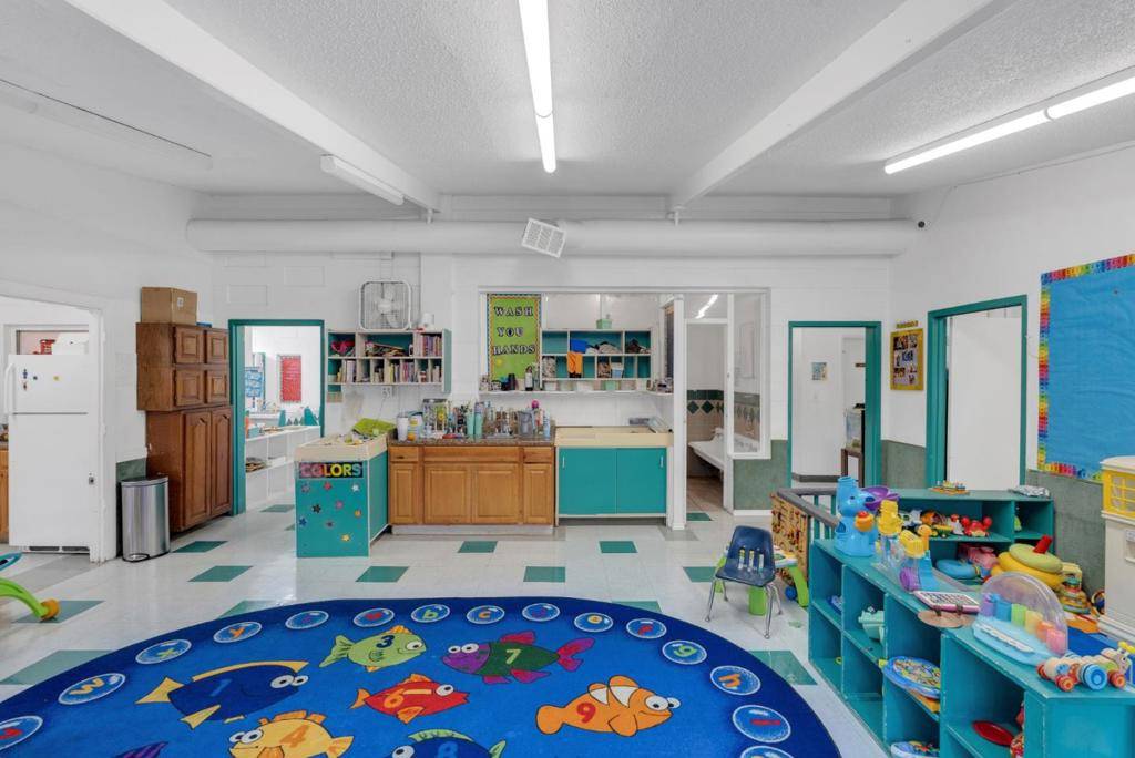Sunnyvale, CA 94087,645 W Fremont AVE