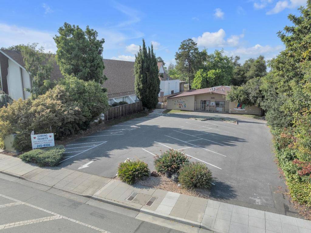 Sunnyvale, CA 94087,645 W Fremont AVE