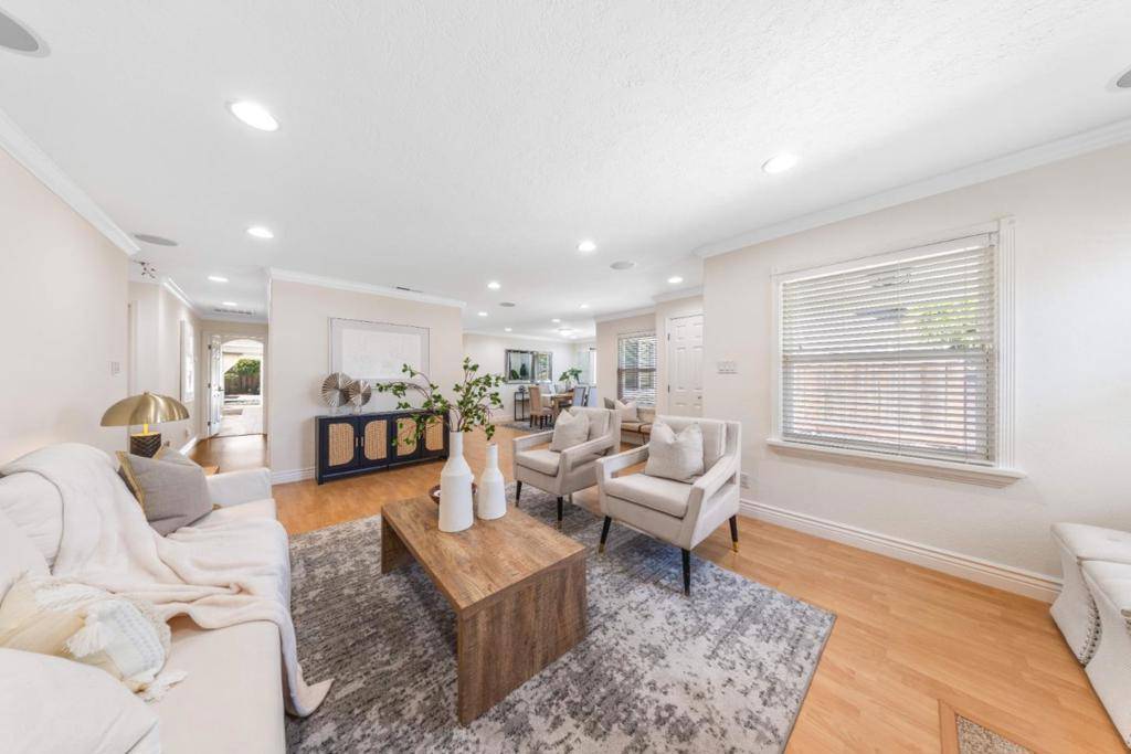 San Jose, CA 95124,15098 Stratford DR