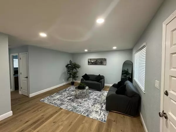 Lodi, CA 95240,972 Woodrow ST