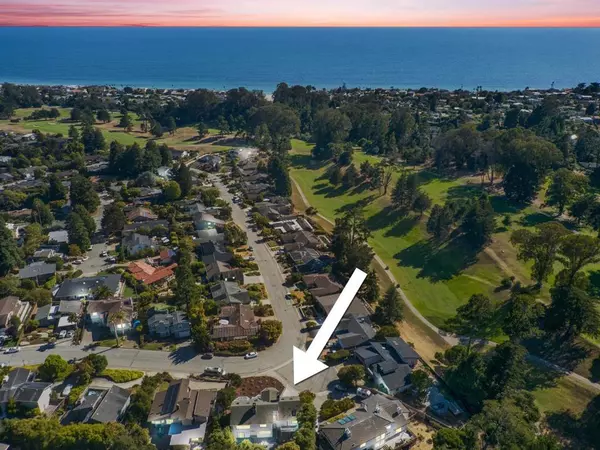Aptos, CA 95003,607 Saint Andrews DR
