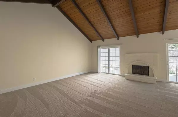 Salinas, CA 93907,1076 Sherman DR