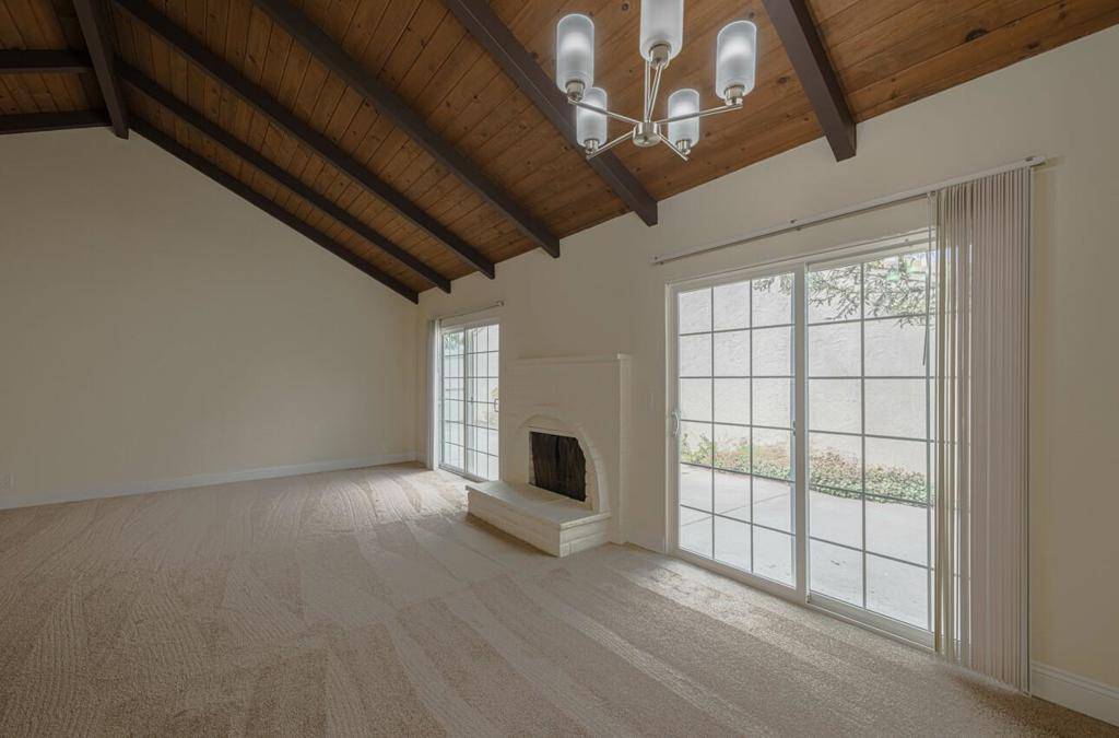 Salinas, CA 93907,1076 Sherman DR