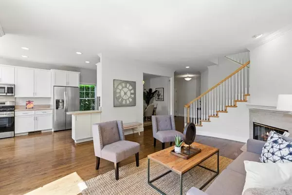 Los Gatos, CA 95032,106 Mill RD