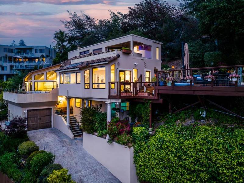 3300 Crystal Heights DR, Soquel, CA 95073