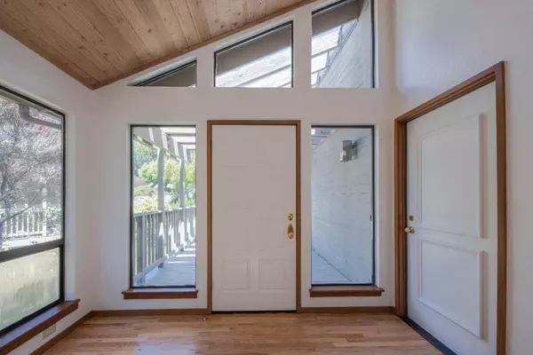 Carmel, CA 93923,3587 Eastfield CT