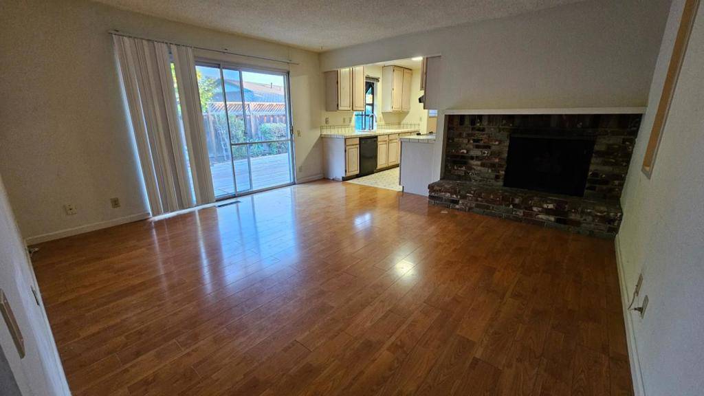 Fremont, CA 94539,41056 Pajaro DR