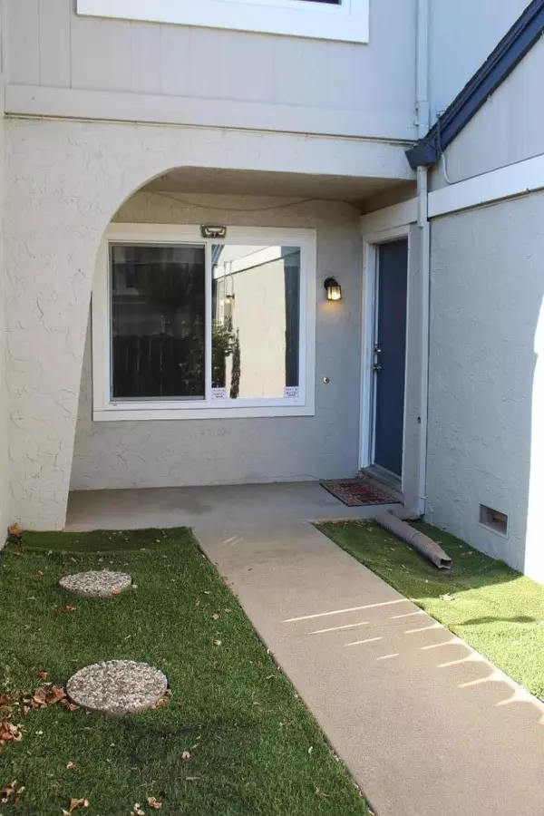 Gilroy, CA 95020,1025 Fillippelli DR