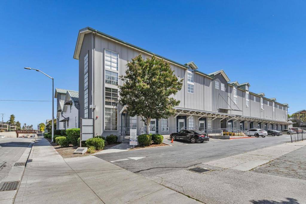 Santa Clara, CA 95050,1777 Lafayette ST #105