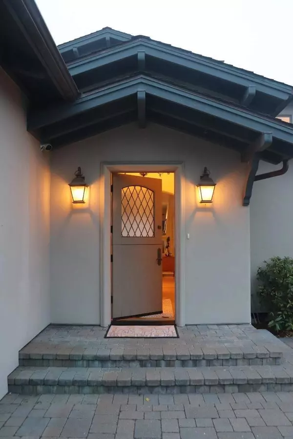 Pacific Grove, CA 93950,836 Jewell AVE