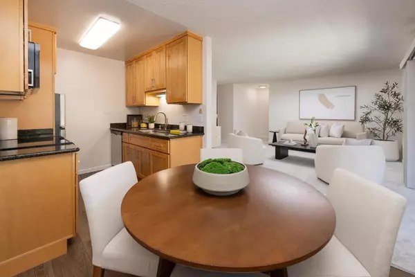 Santa Clara, CA 95051,940 Kiely BLVD #C