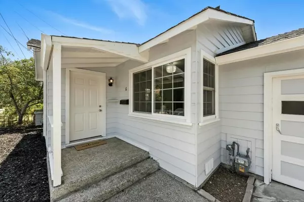 Redwood City, CA 94061,6 Clinton CT