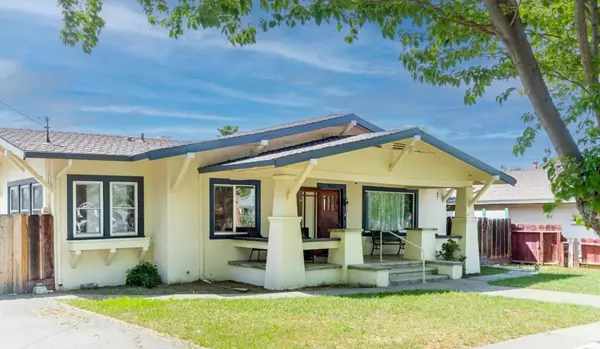 Hollister, CA 95023,906 West ST