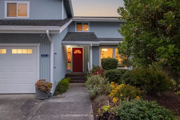 404 Roosevelt BLVD, Half Moon Bay, CA 94019