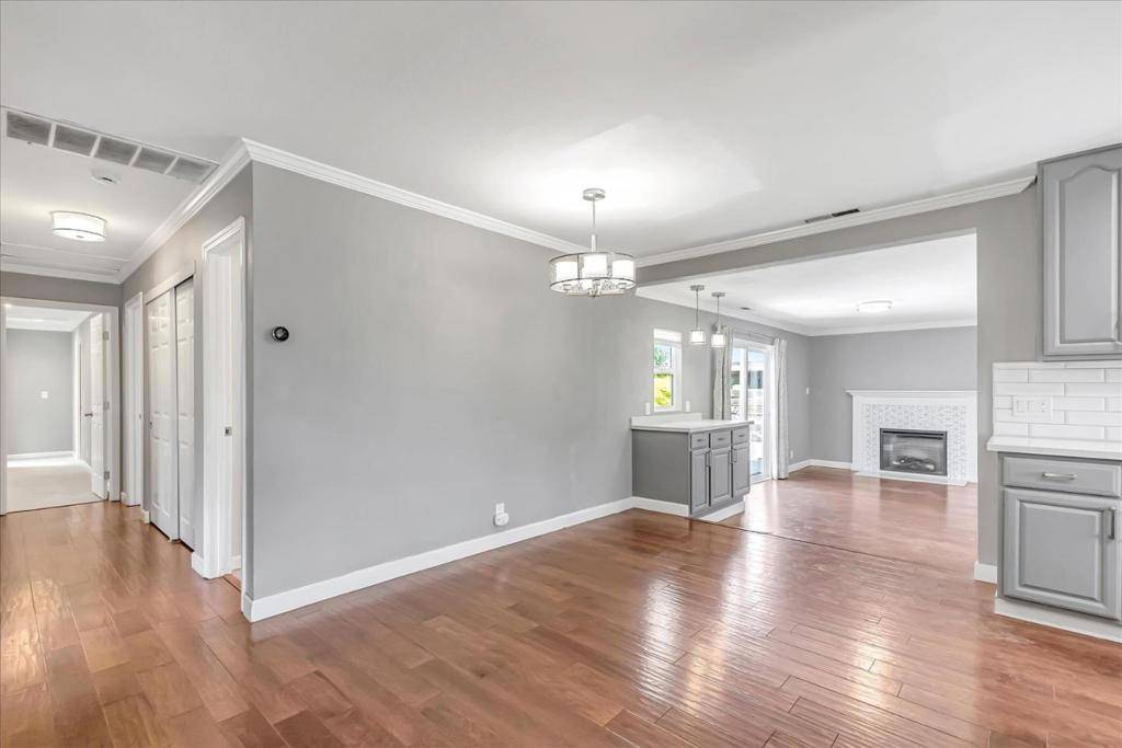 Santa Clara, CA 95051,2632 Day CT