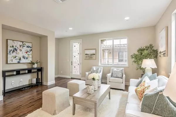 Hayward, CA 94544,217 Catherine PL