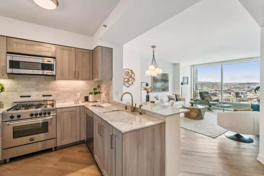 401 Harrison ST #25A, San Francisco, CA 94105