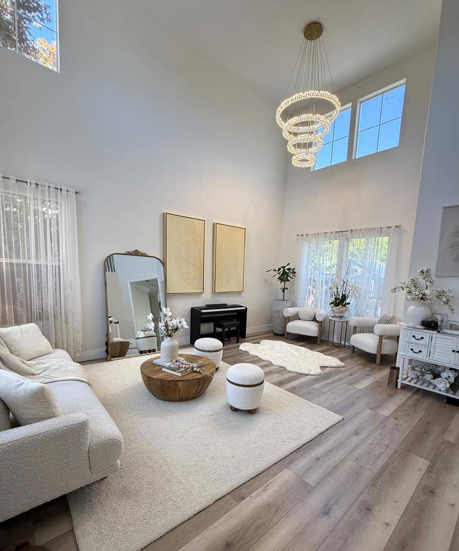 San Jose, CA 95138,498 Esplanade LN