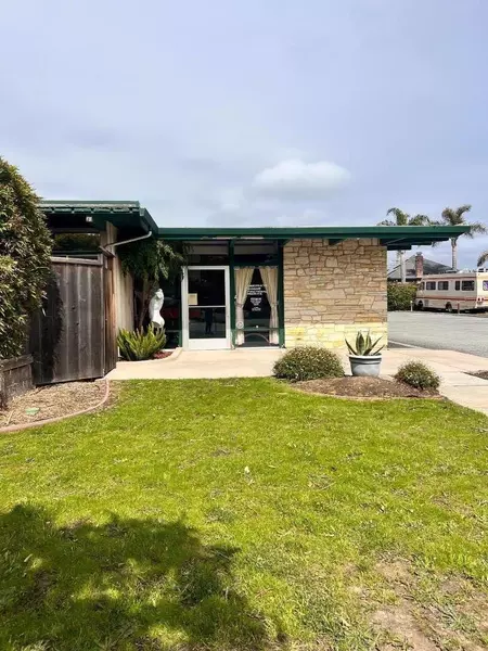 3811 Portola DR, Santa Cruz, CA 95062