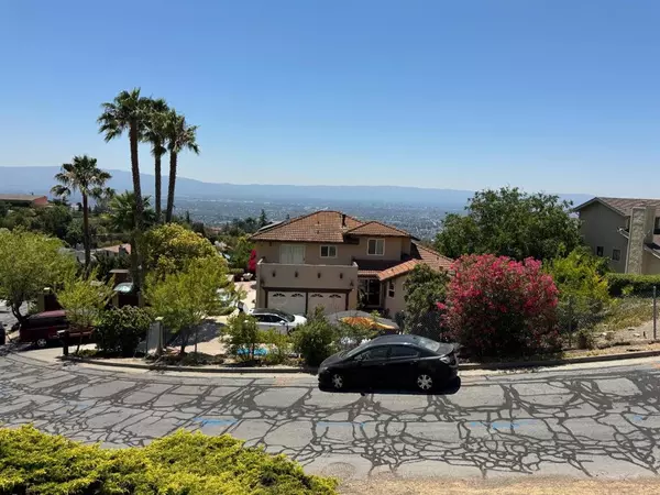 10060 Bon Vista CT, San Jose, CA 95127