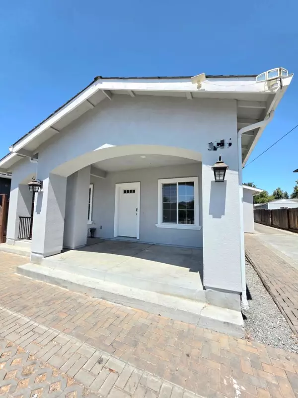 3405 E Hills DR, San Jose, CA 95127