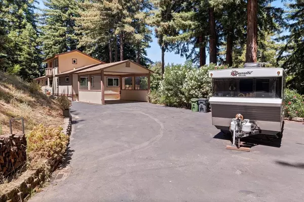 Los Gatos, CA 95033,26000 Pierce RD