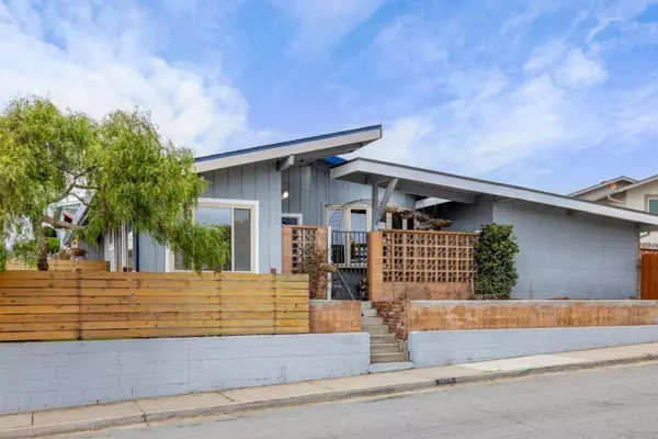 1605 Broadway AVE, Seaside, CA 93955
