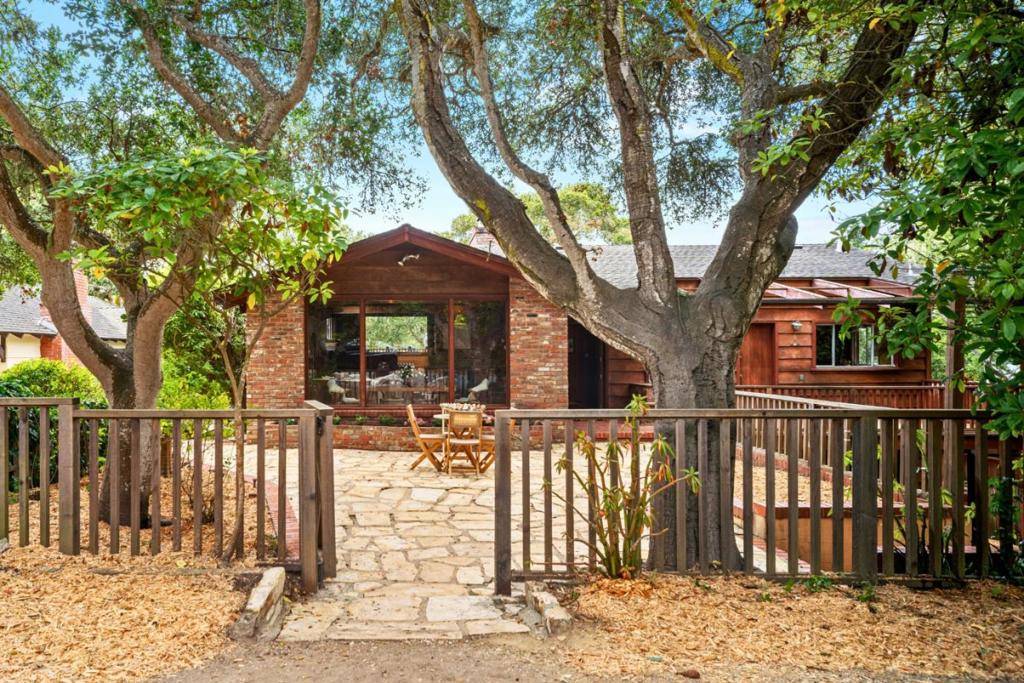 Carmel, CA 93921,Palou NW of Casanova