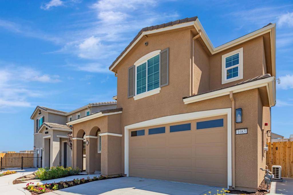 Hollister, CA 95023,1143 Coyote Peak WAY