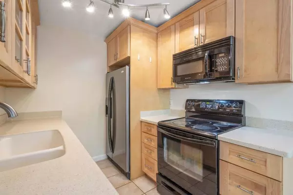 Santa Clara, CA 95051,936 Kiely BLVD #F
