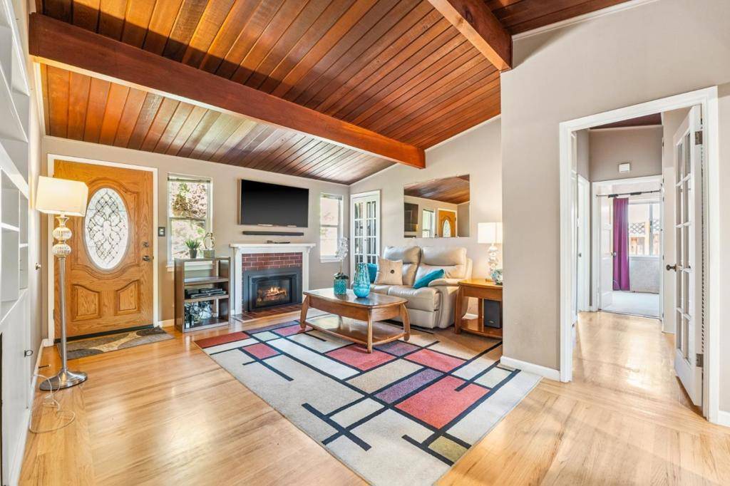 San Jose, CA 95128,2362 Peachtree LN