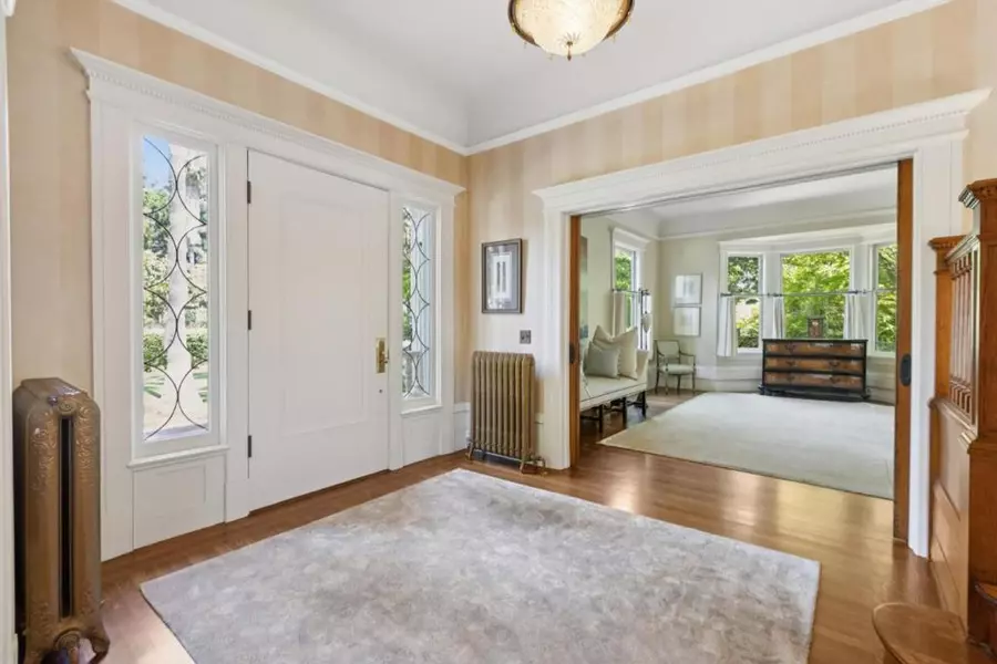 Palo Alto, CA 94301