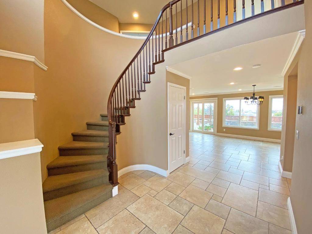 San Jose, CA 95135,6279 Skywalker DR