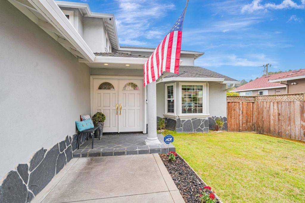 South San Francisco, CA 94080,443 Yellowstone DR