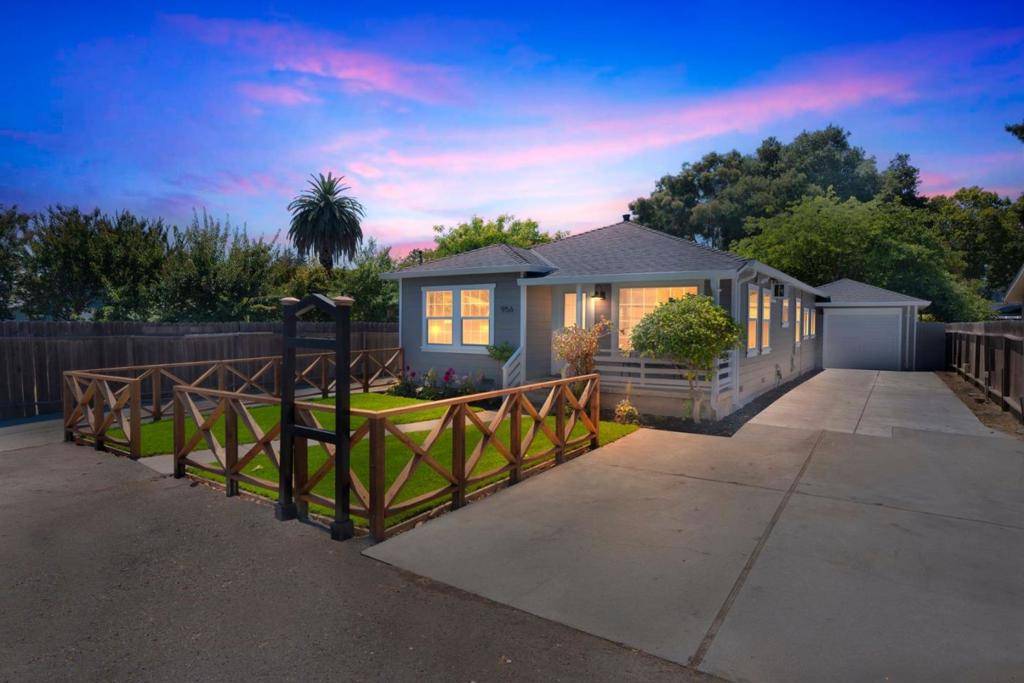 956 Bryant WAY, Sunnyvale, CA 94087