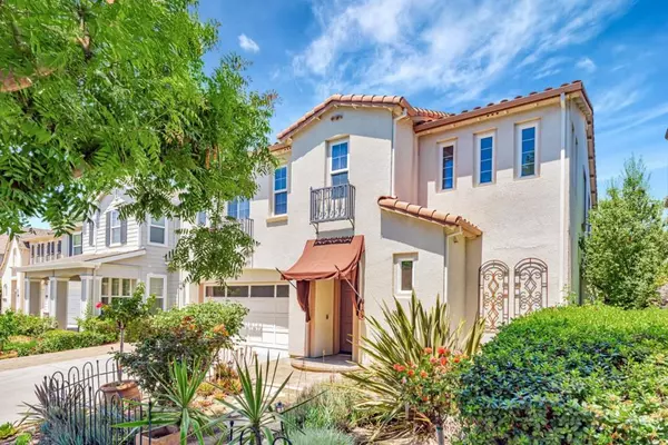 San Jose, CA 95125,1735 Whispering Willow PL