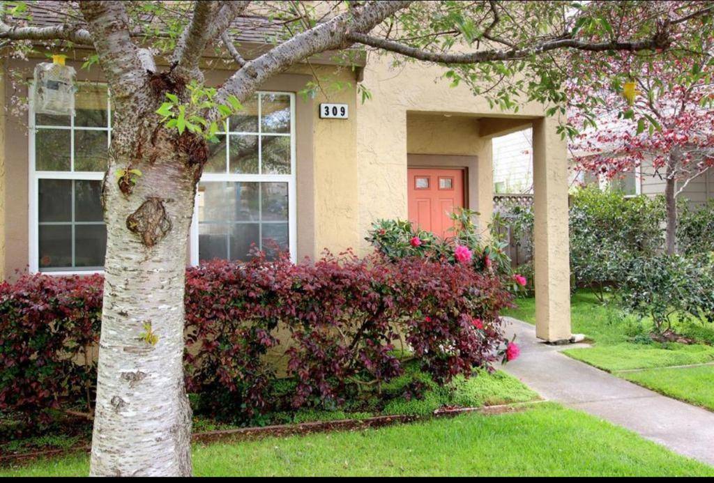 309 Village CIR, Santa Cruz, CA 95060