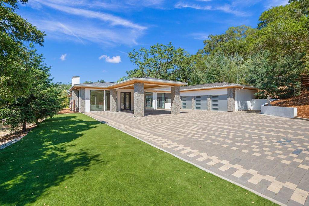 Monte Sereno, CA 95030,18305 Constitution AVE