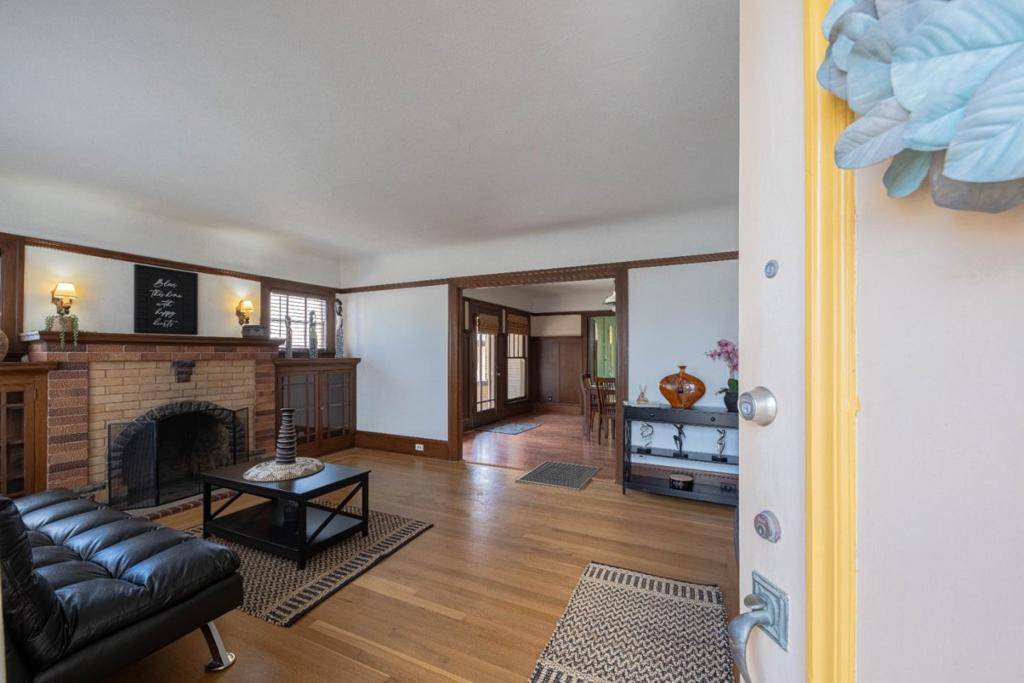 Salinas, CA 93901,146 Lorimer ST