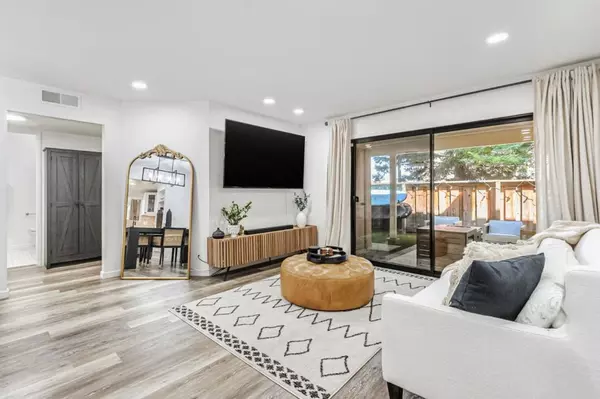 San Jose, CA 95124,3328 Kimber CT #21