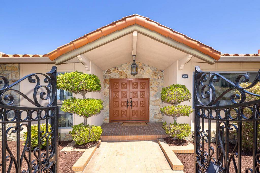 Burlingame, CA 94010,1822 Sebastian DR