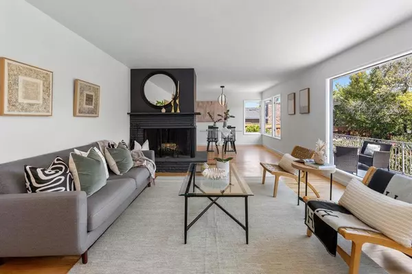 San Mateo, CA 94402,1202 Woodland DR